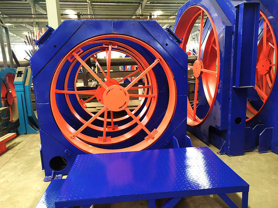 數（shù）控鋼筋籠滾焊機31