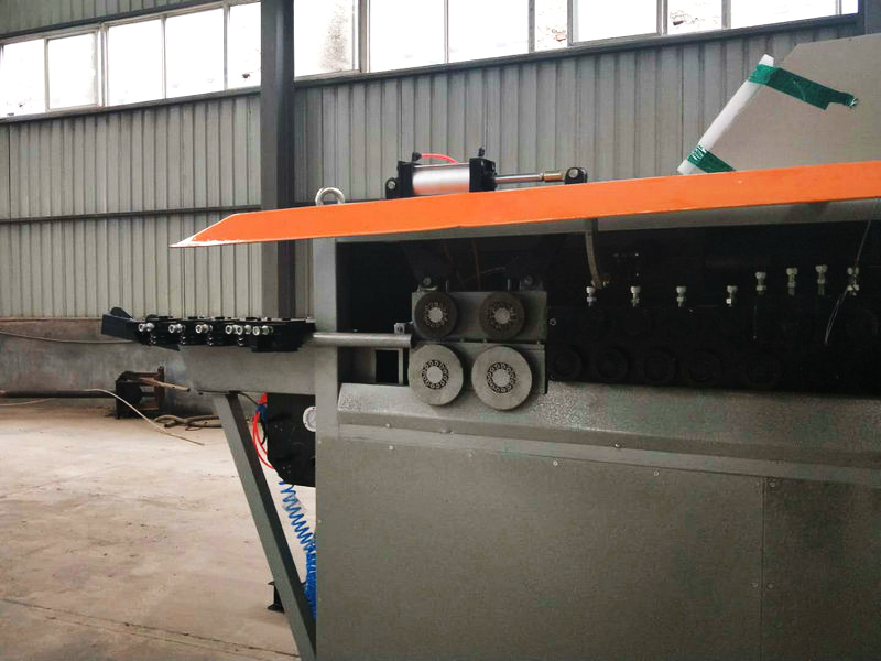 數控彎箍（gū）機5